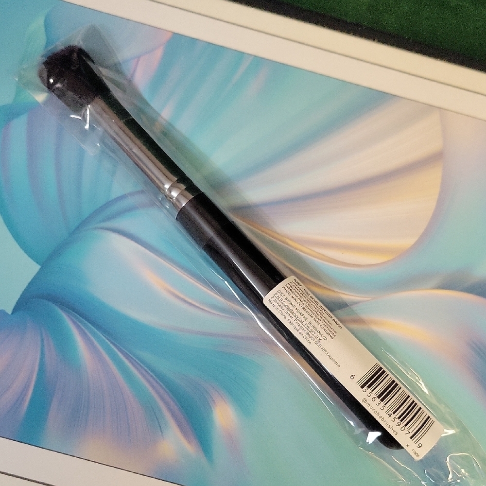 Morphe M557 Mini Detail Contour Brush New Sealed Package